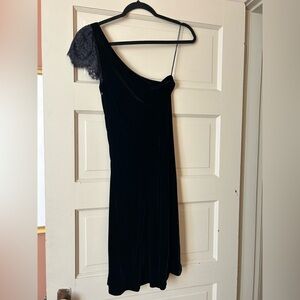 Ralph Lauren Rugby Black Velvet and Lace one shoulder mini buas cut dress - 2